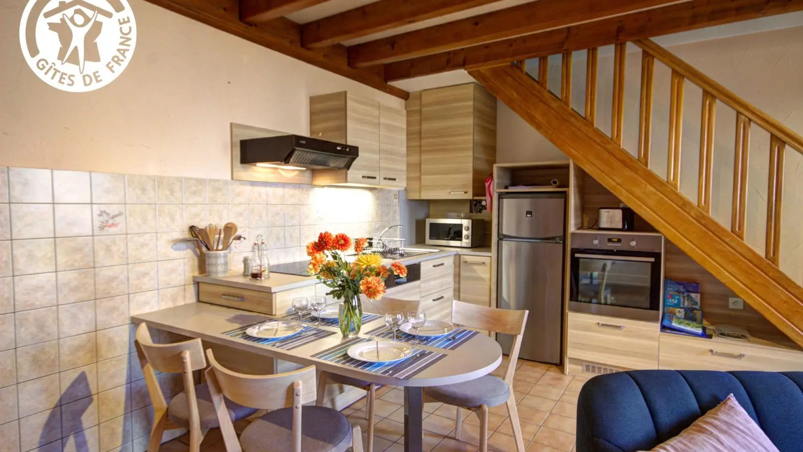 Espace cuisine/repas.