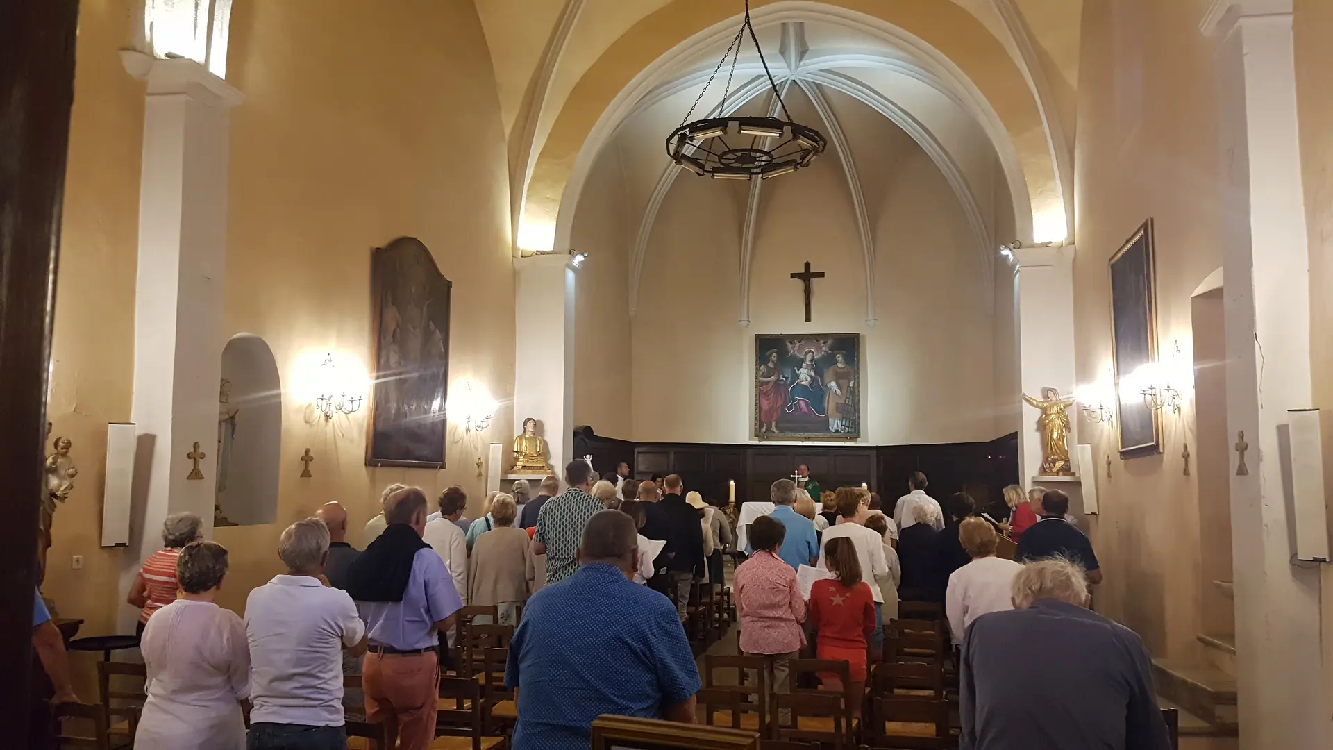Interieur de l'église