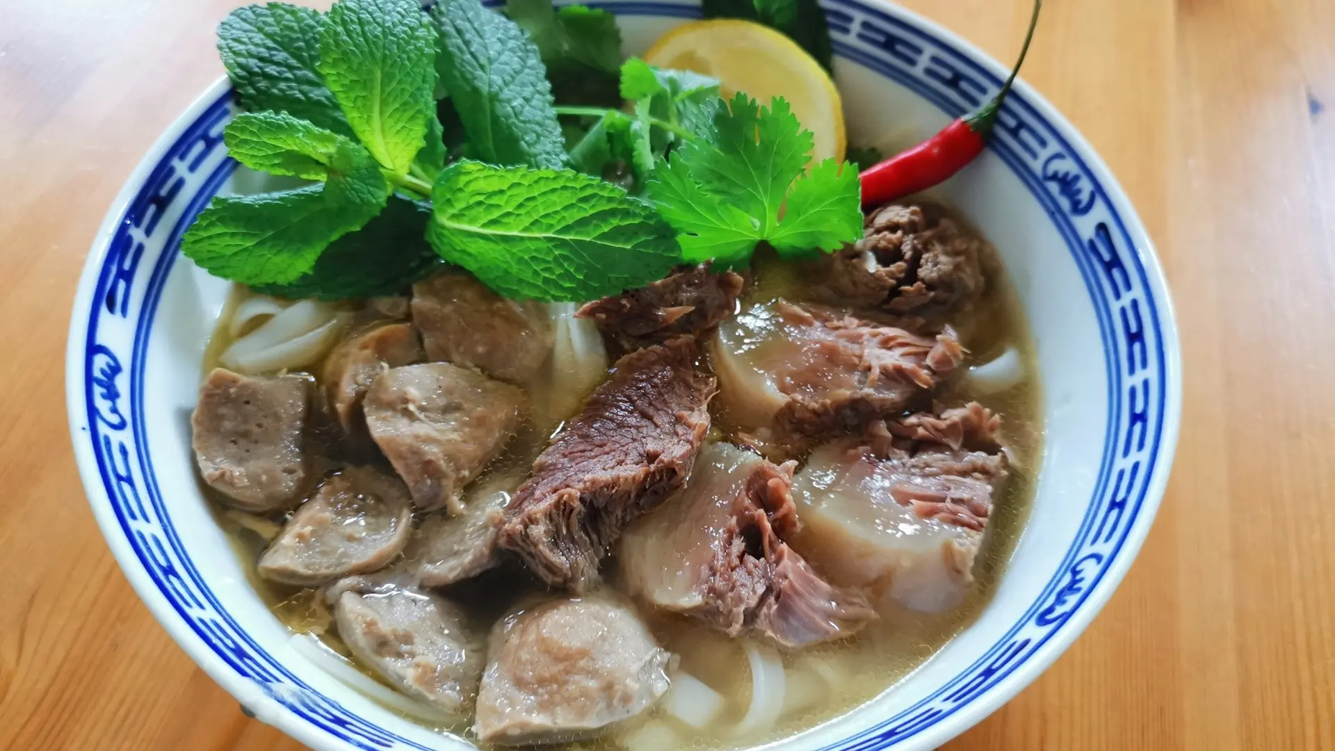 Le Phô, plat typique