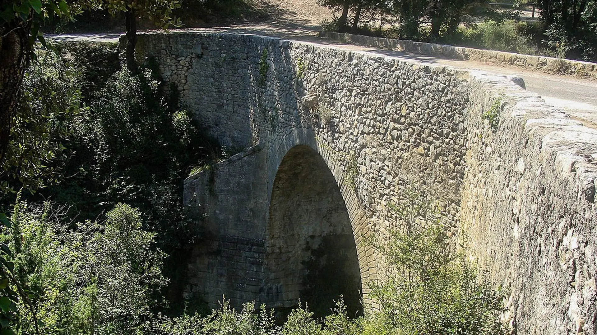 Pont romain du Buès