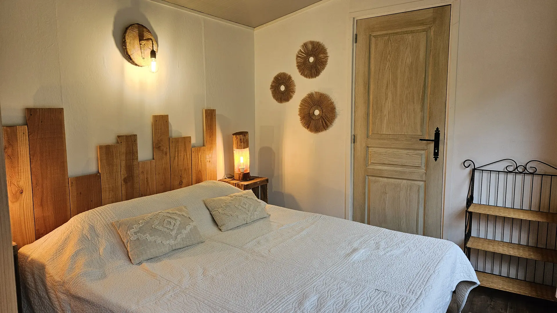 Chambre lit queen size