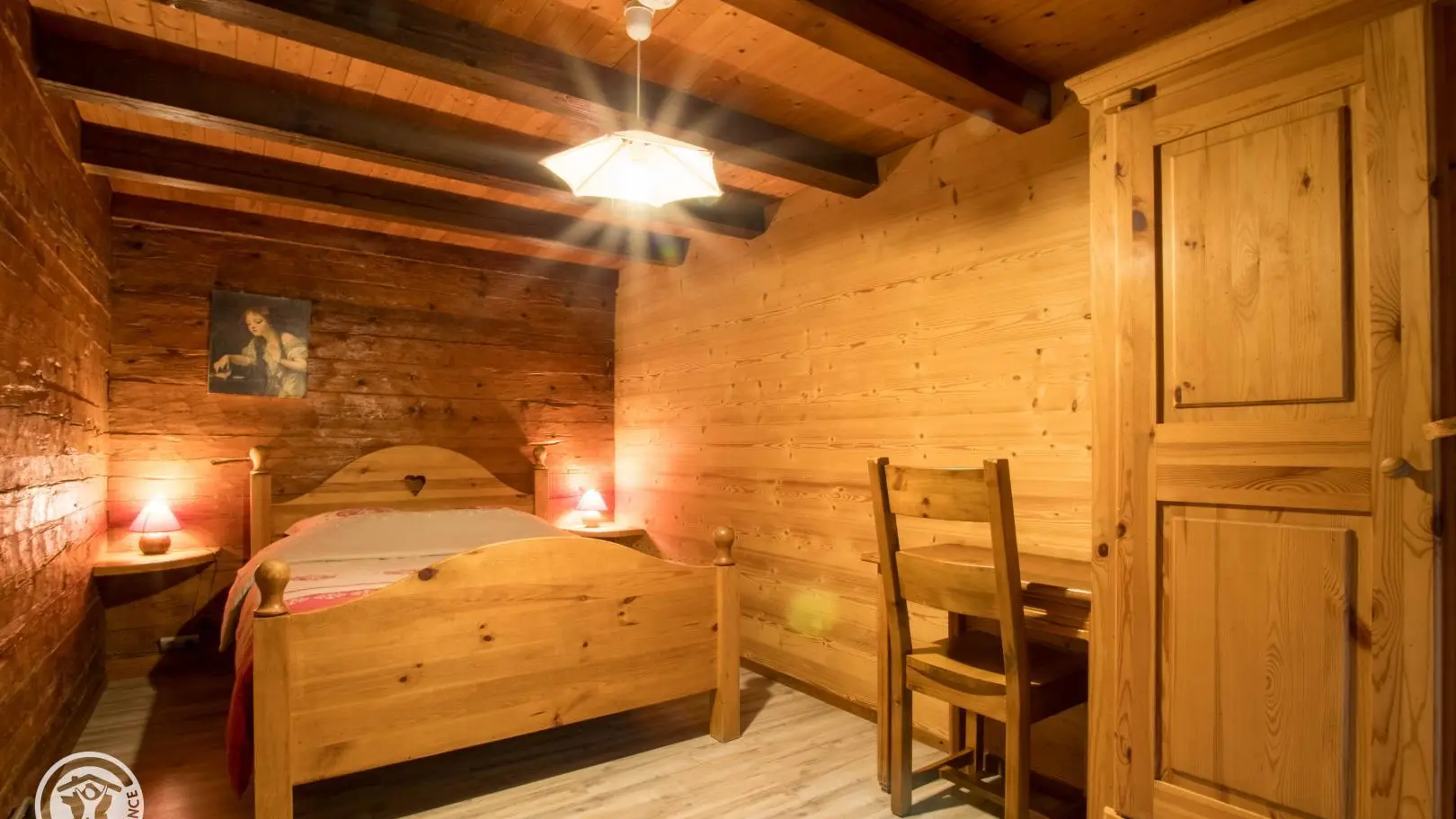 Chambre 1 avec porte accès extérieur