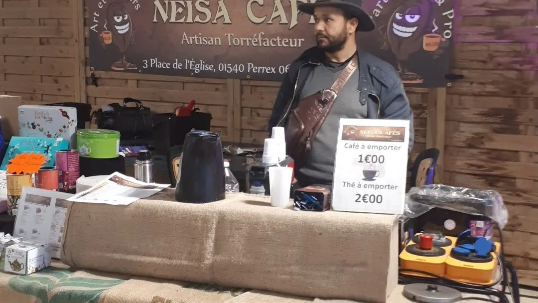 Dégustation proposé par Neisa cafés dans un magasin producteur