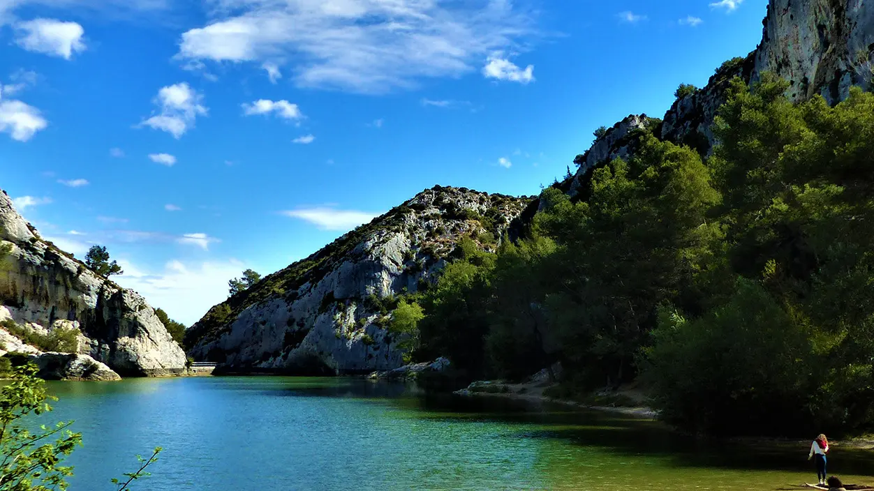 Klettergebiet_Saint-Remy-de-Provence_See_Peiroou