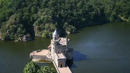 Le Château de la Roche