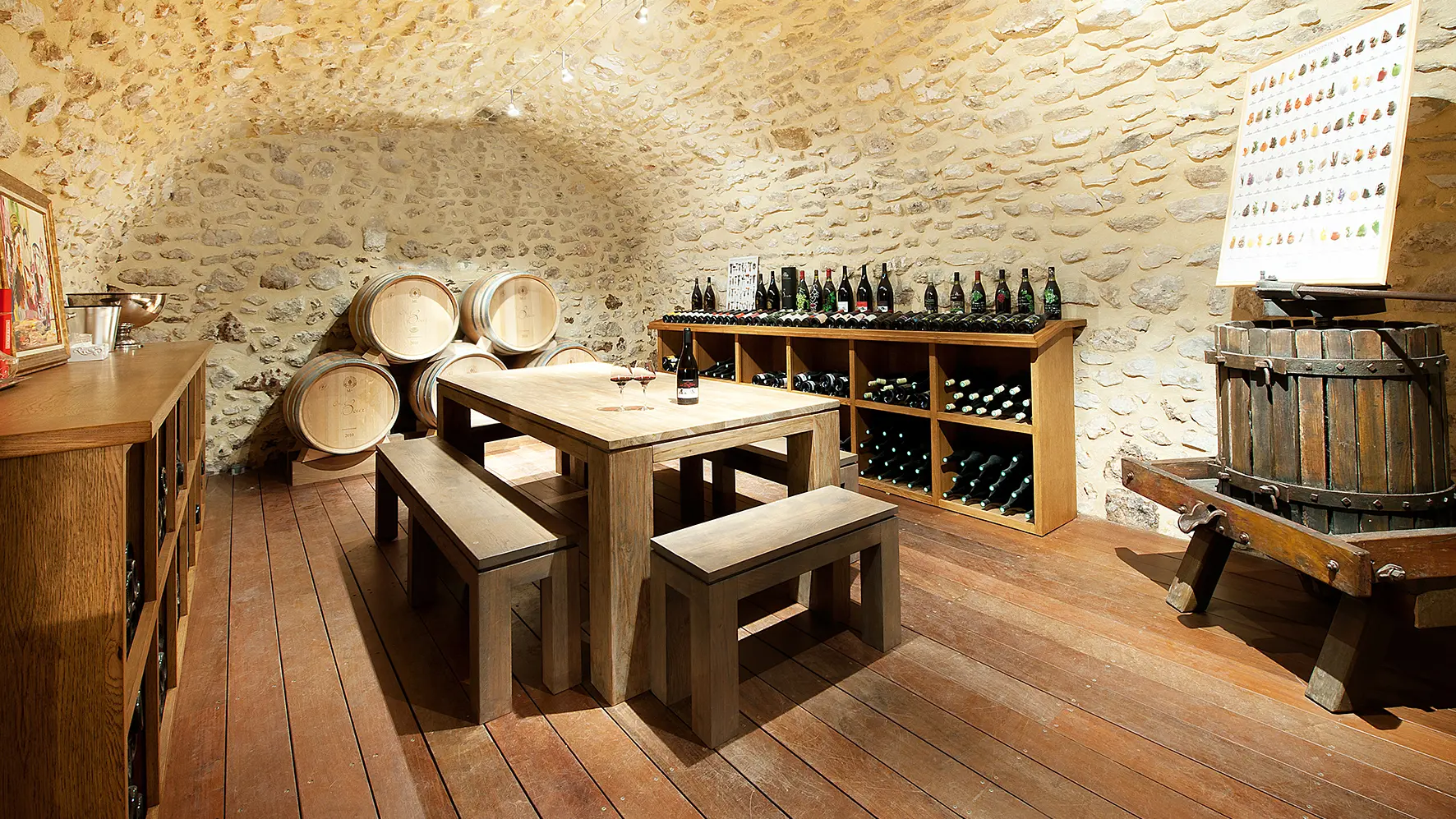 Salle de dégustation - Domaine de Grangeneuve