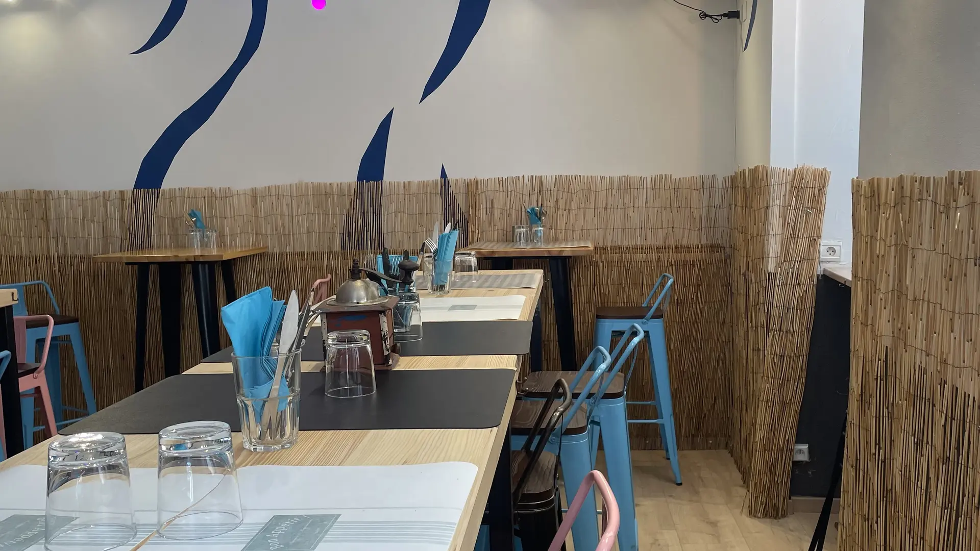 High and shared tables