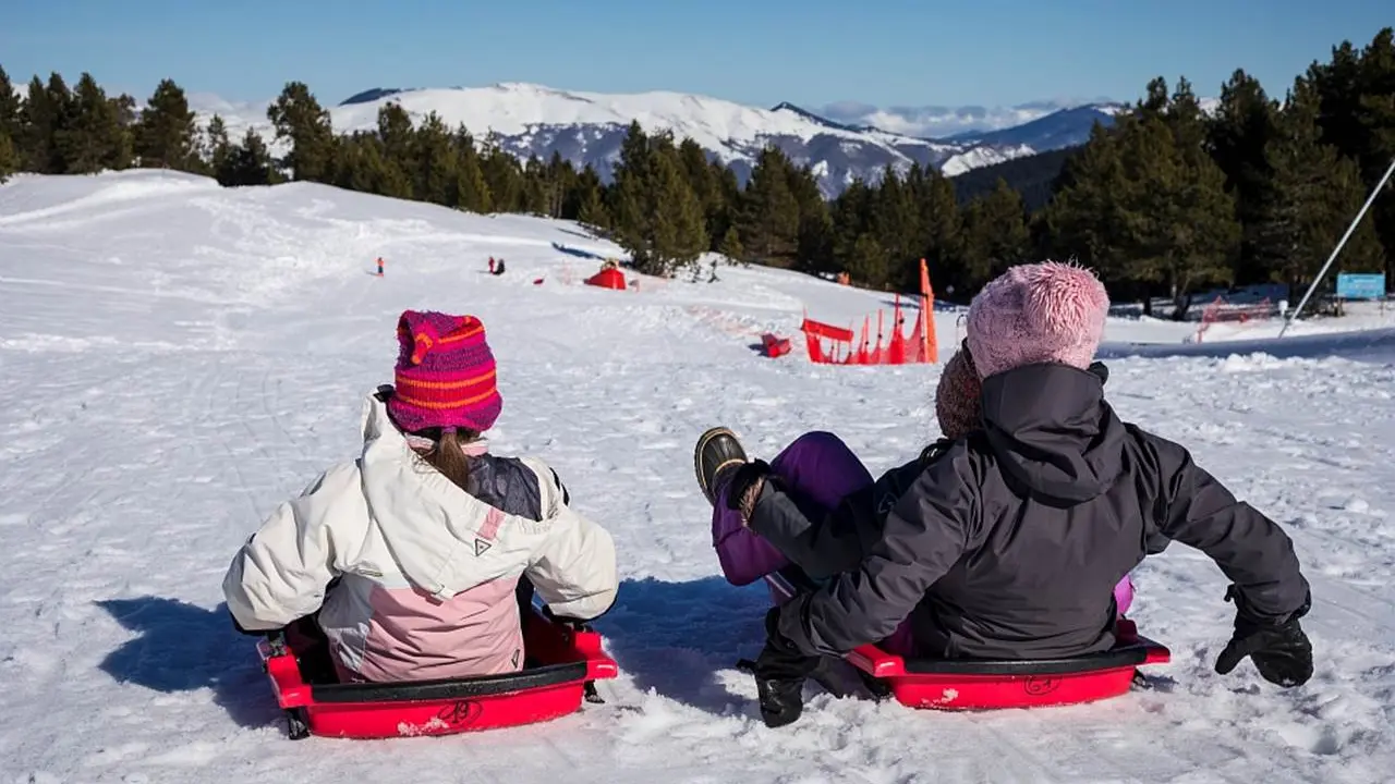 Descente en luge des enfants