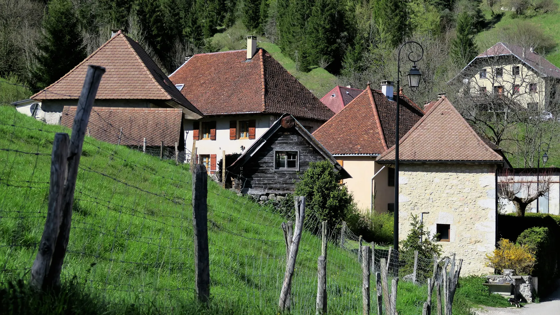 Le hameau de la Fracette