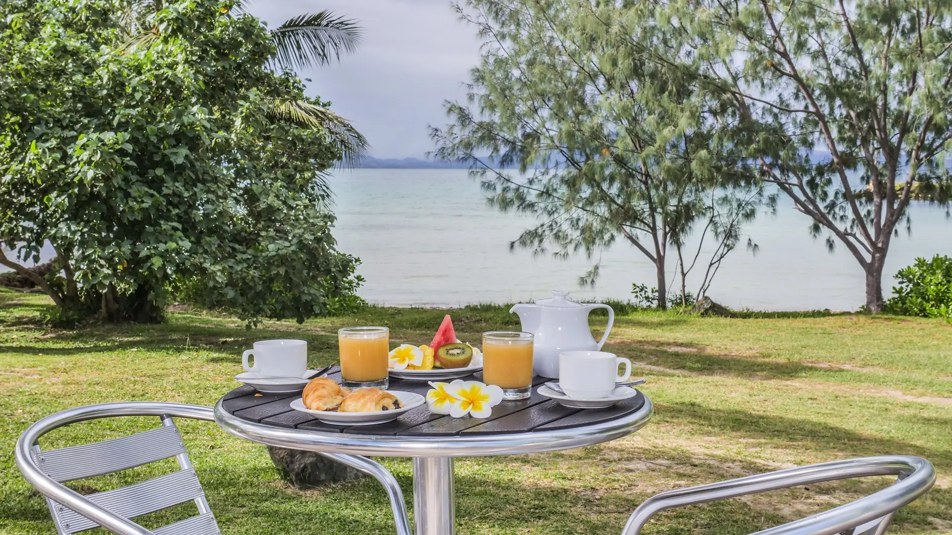 petit déjeuner, chaise, table, mer, malabou, Poum