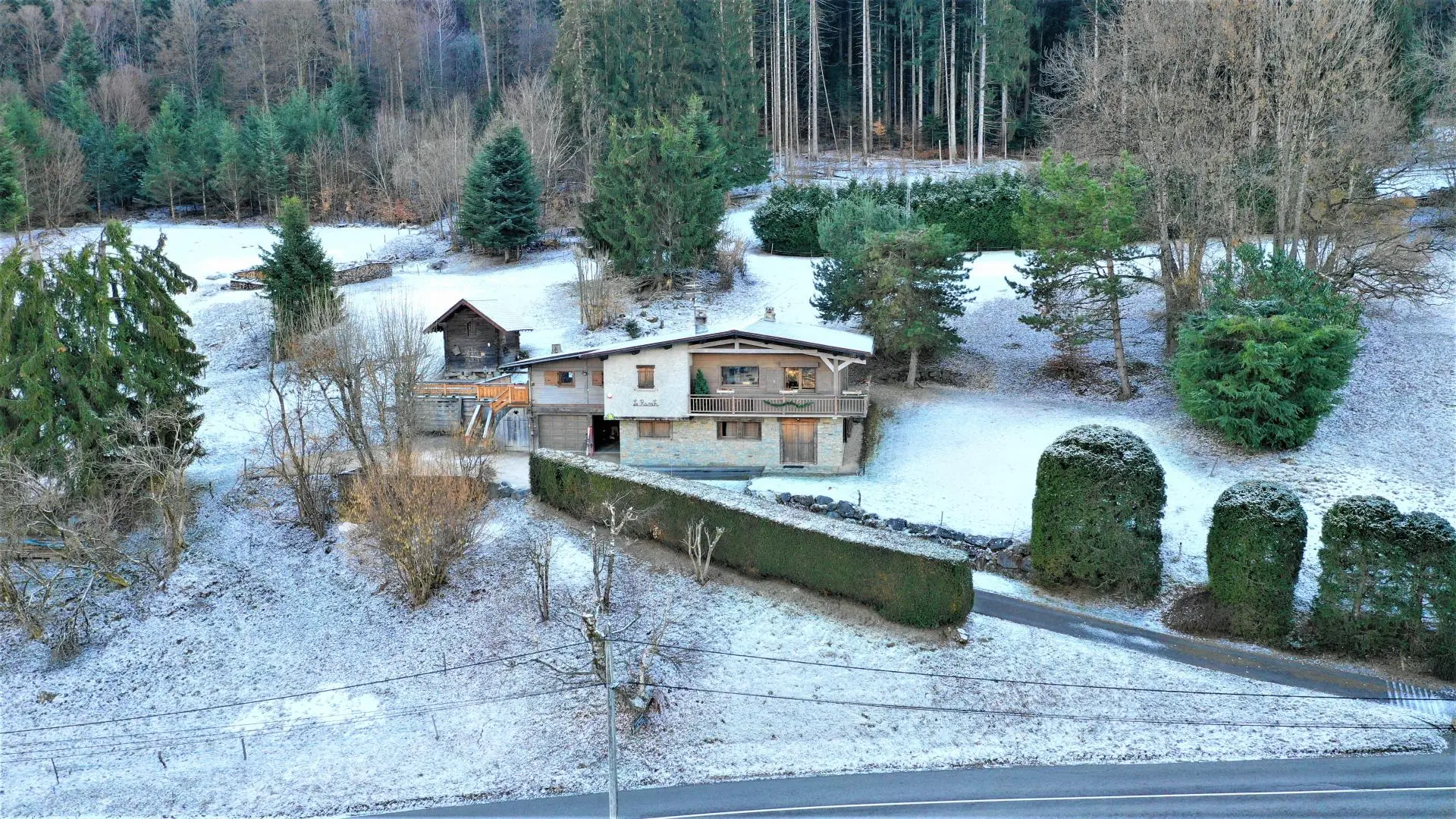Le Ranch en bordure de forêt