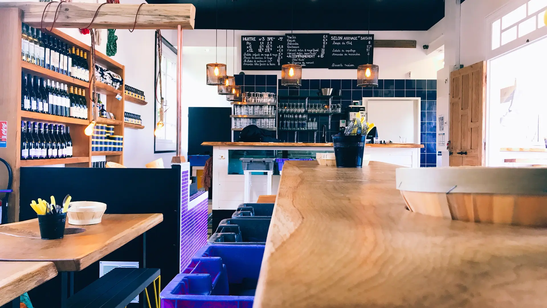 Salle du restaurant Juste