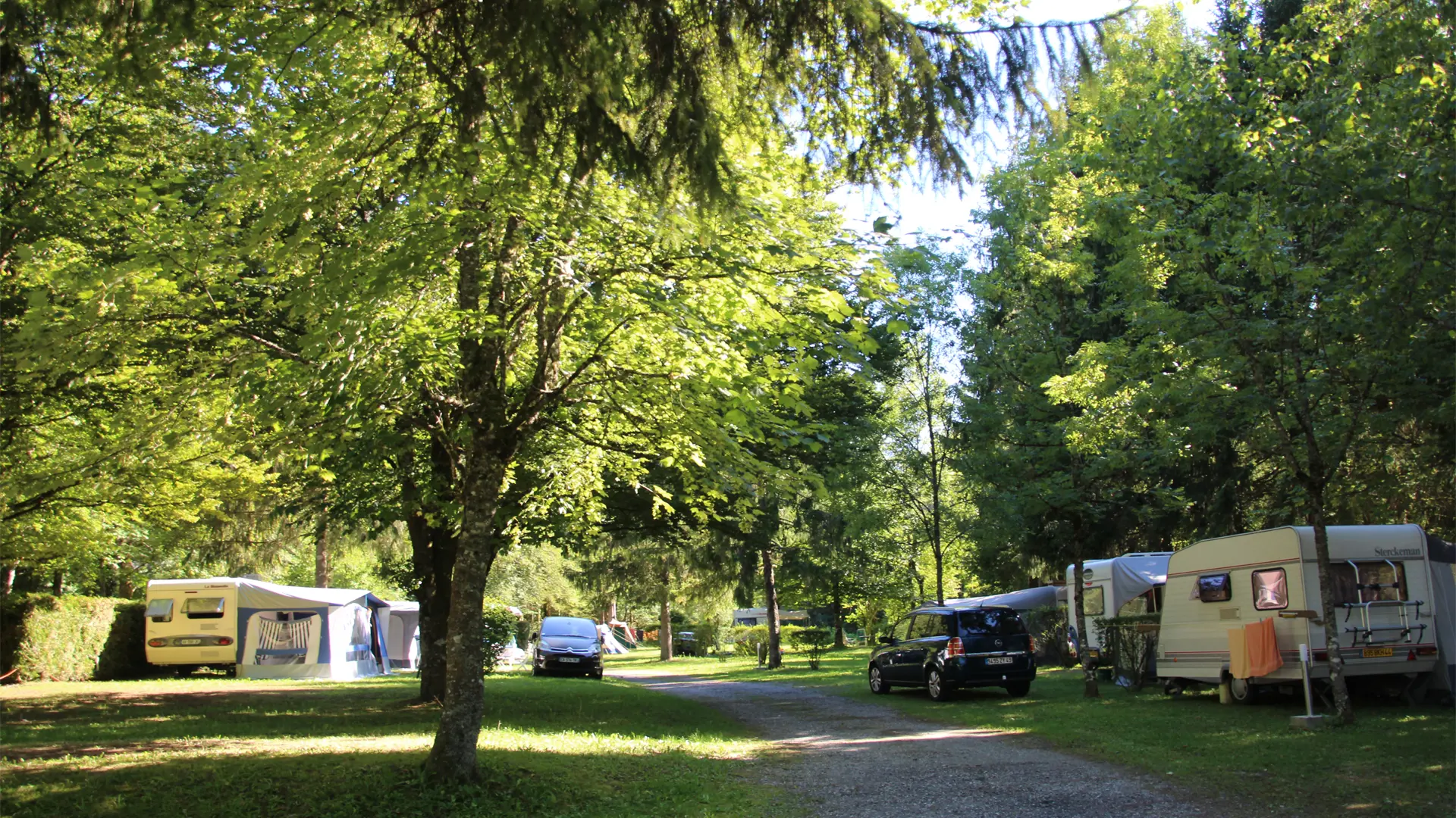 Intérieur camping - Vacances - Thônes