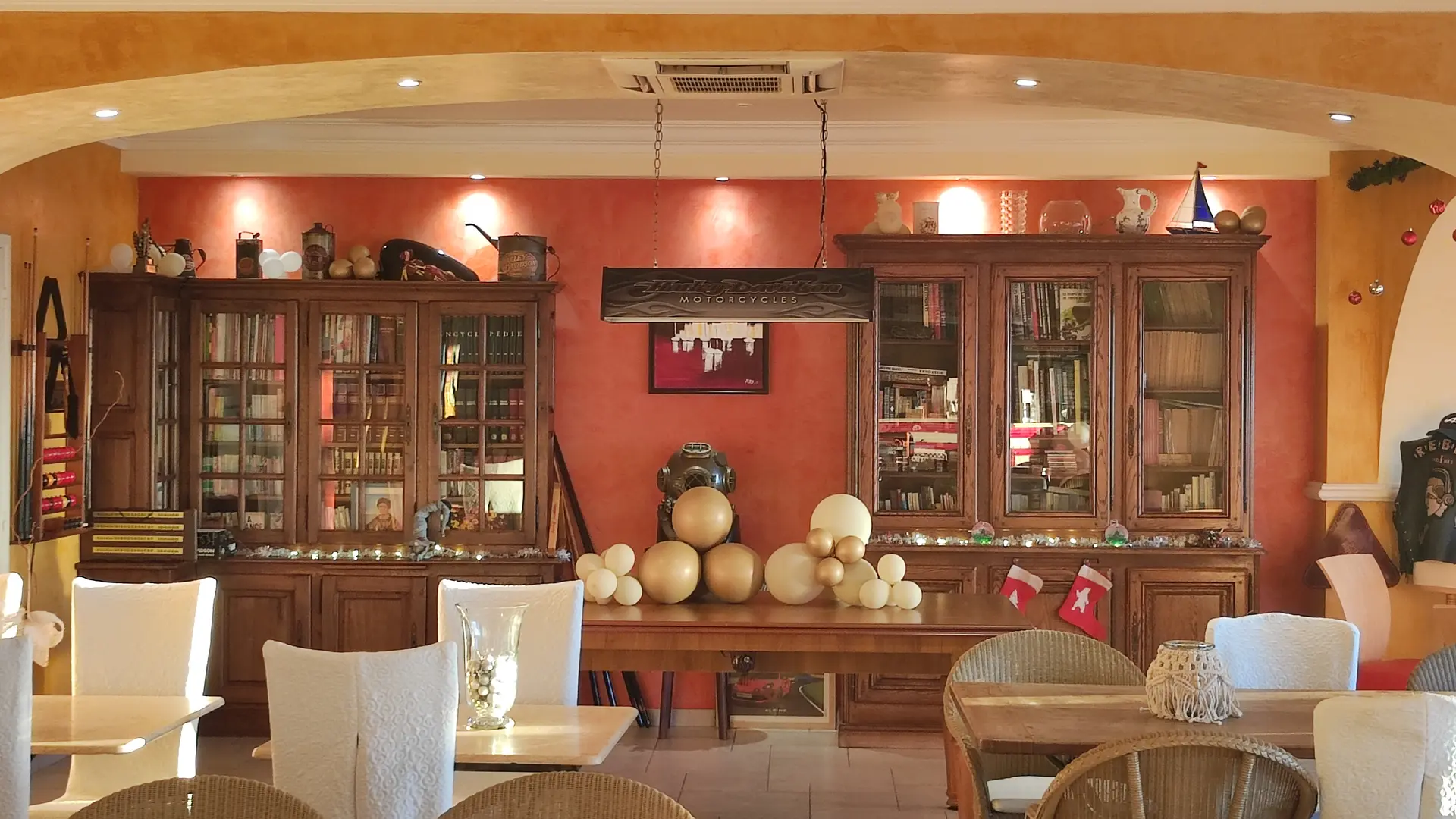 Salle Bar