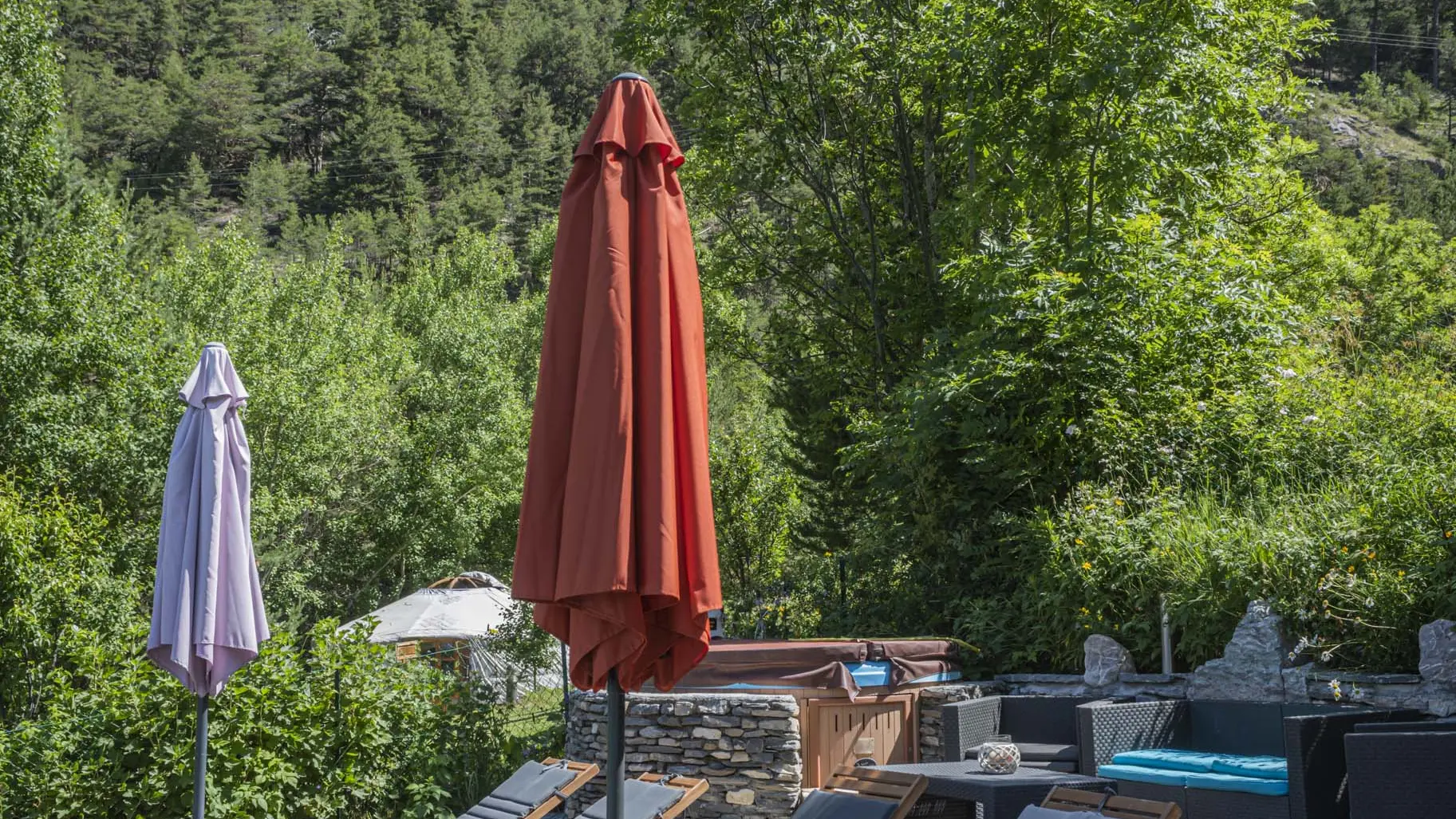 Coin détente et piscine