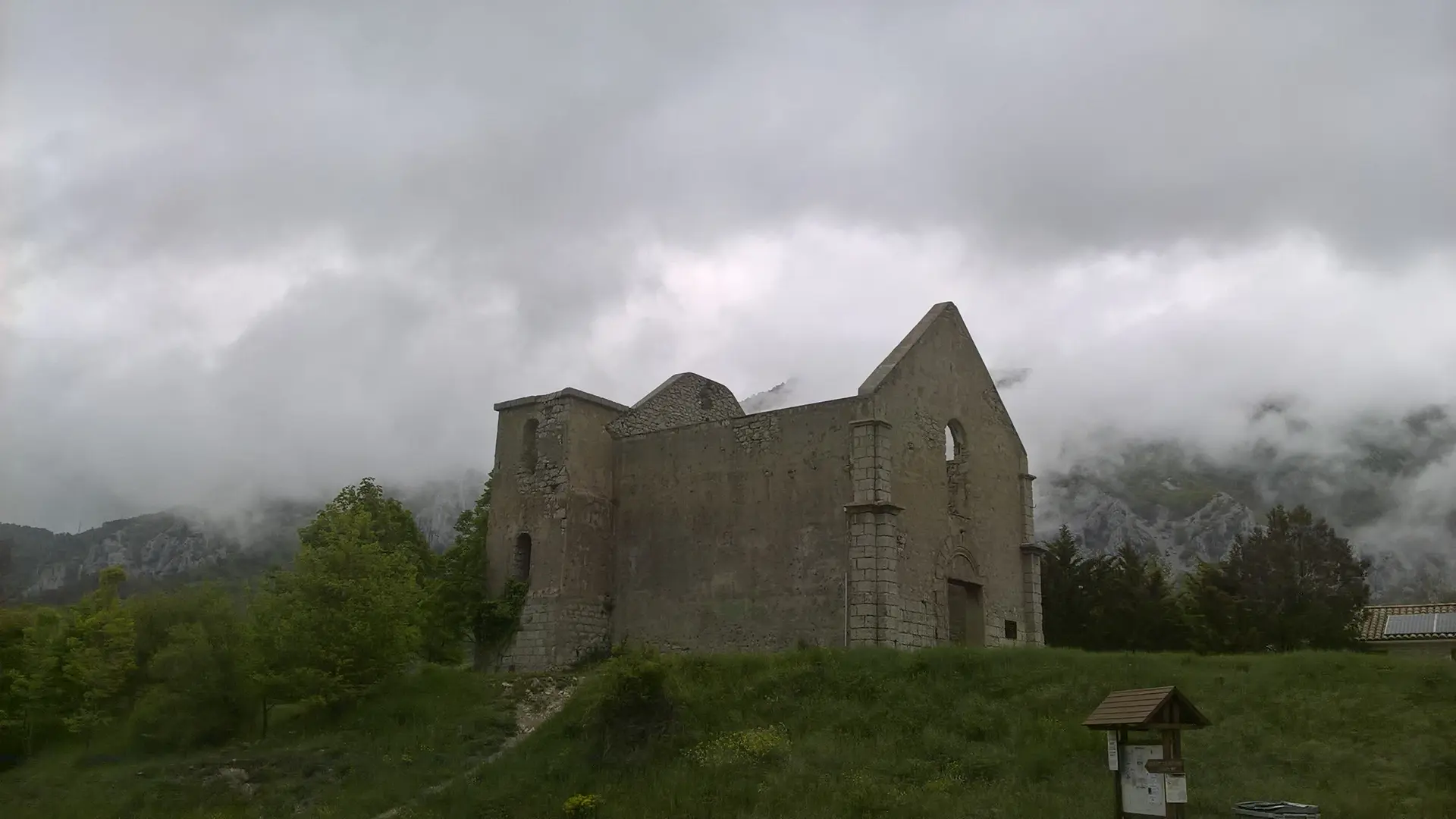 Ruines de l'église