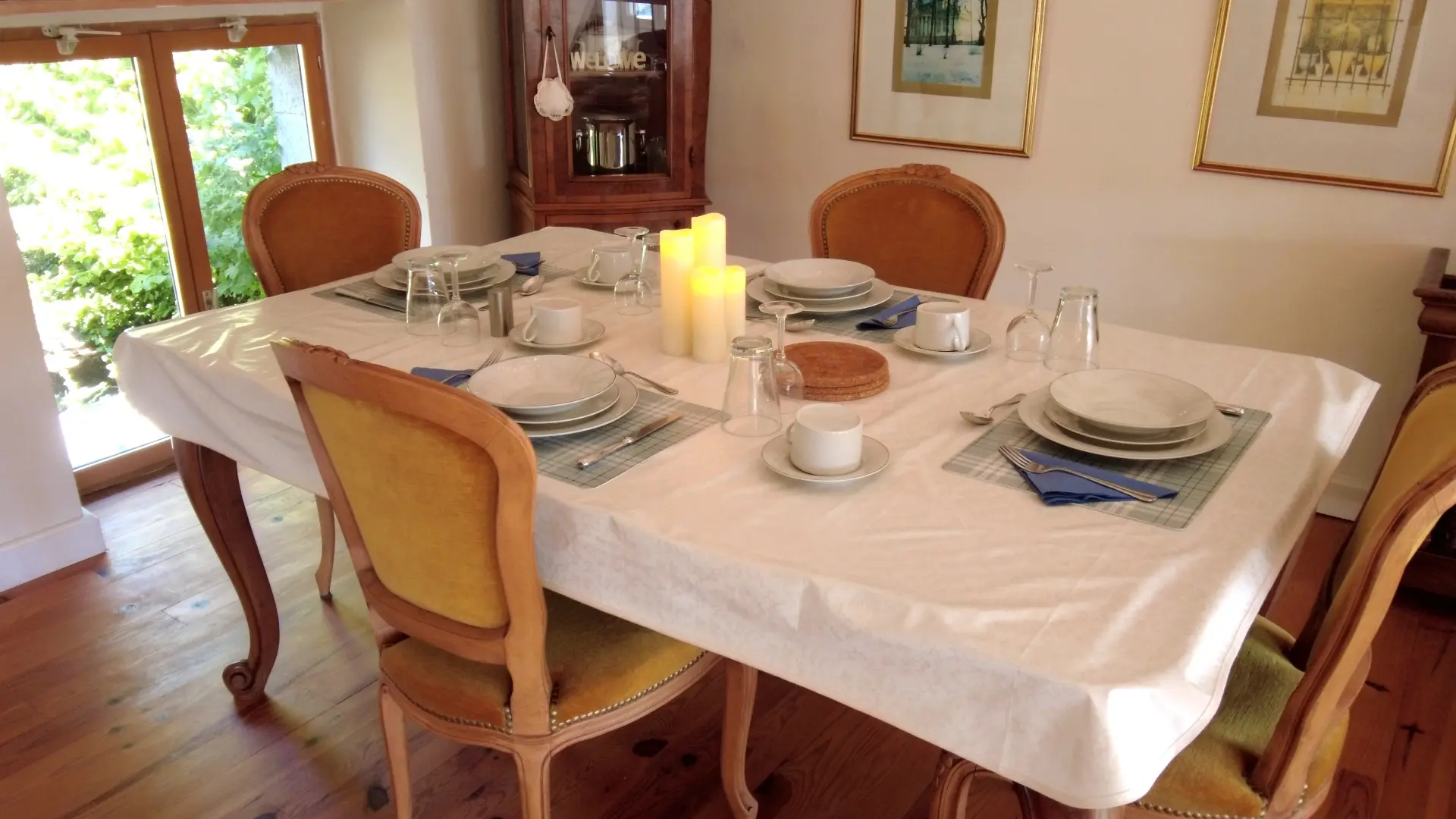 Salle à manger ter