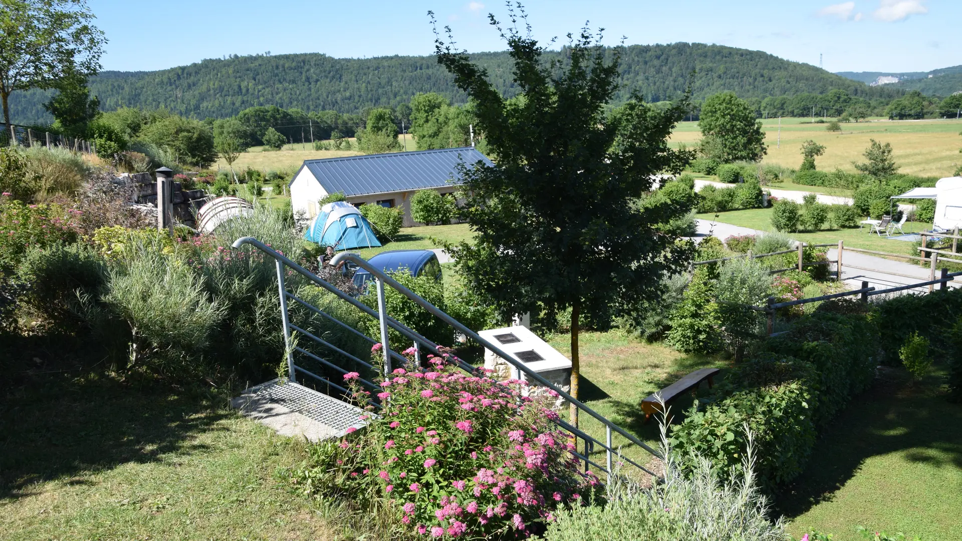 Emplacement Camping 12 cols au grand air