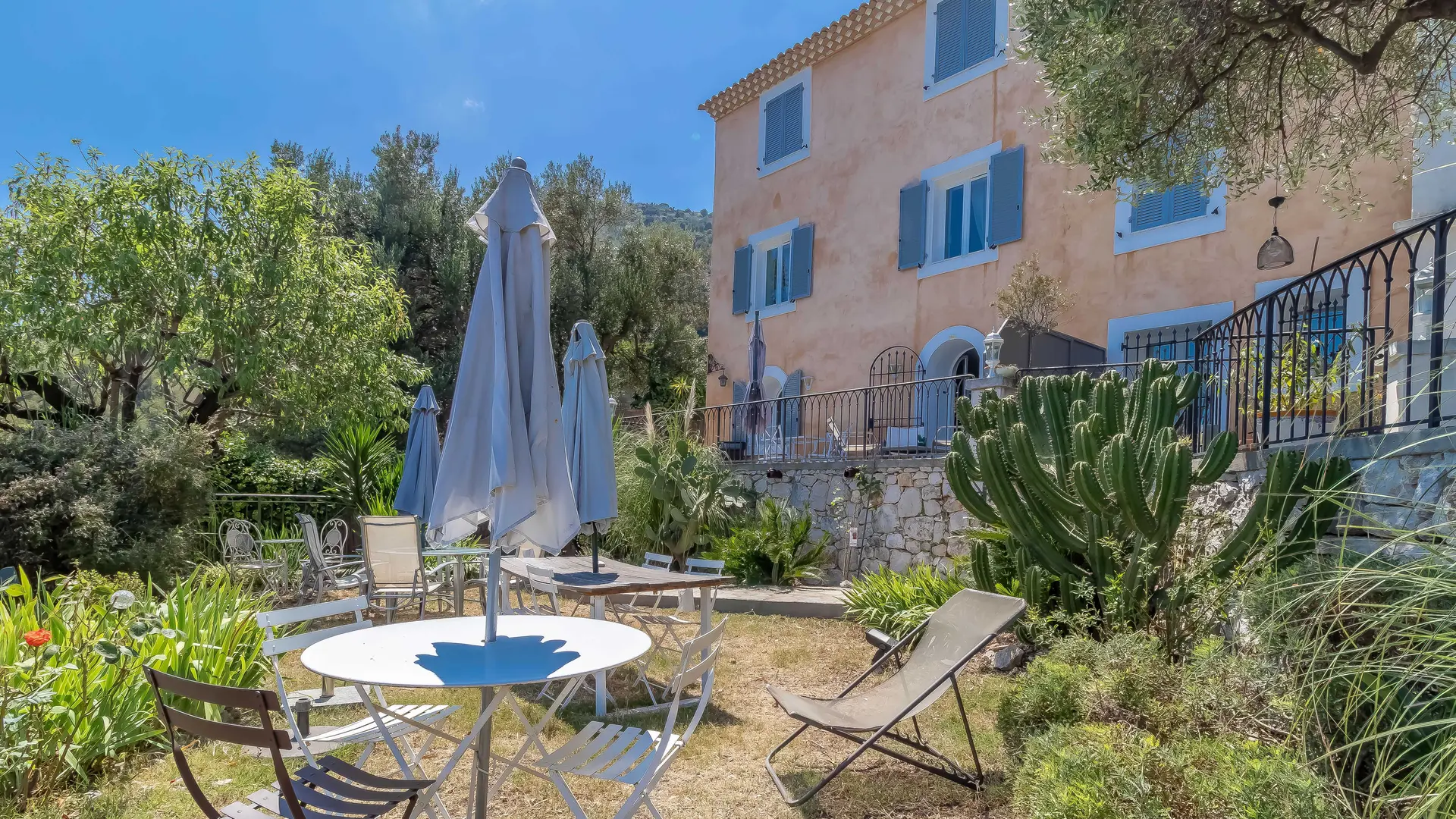 Le Cactus-Jardin commun-Beausoleil-Gîtes de France des Alpes-Maritimes