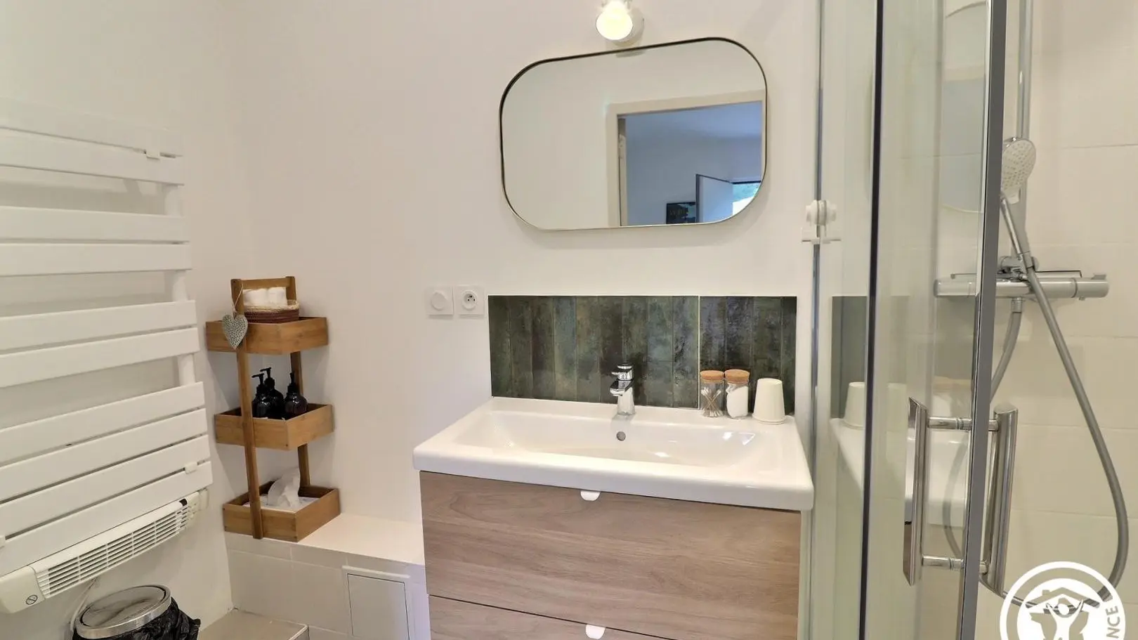 Villahélène-Maisond'hôtes-Chambre-Salledebain-Aixenprovence