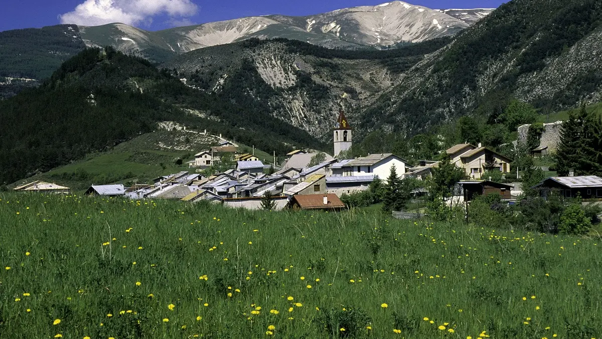 village de Thorame Basse