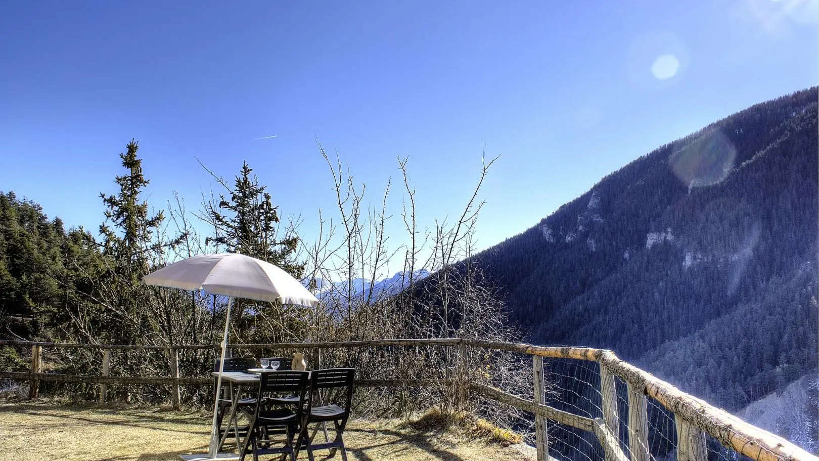 Gîte L'Oustal n°2-Jardin terrasse-Auron-Gîtes de France Alpes-Maritimes