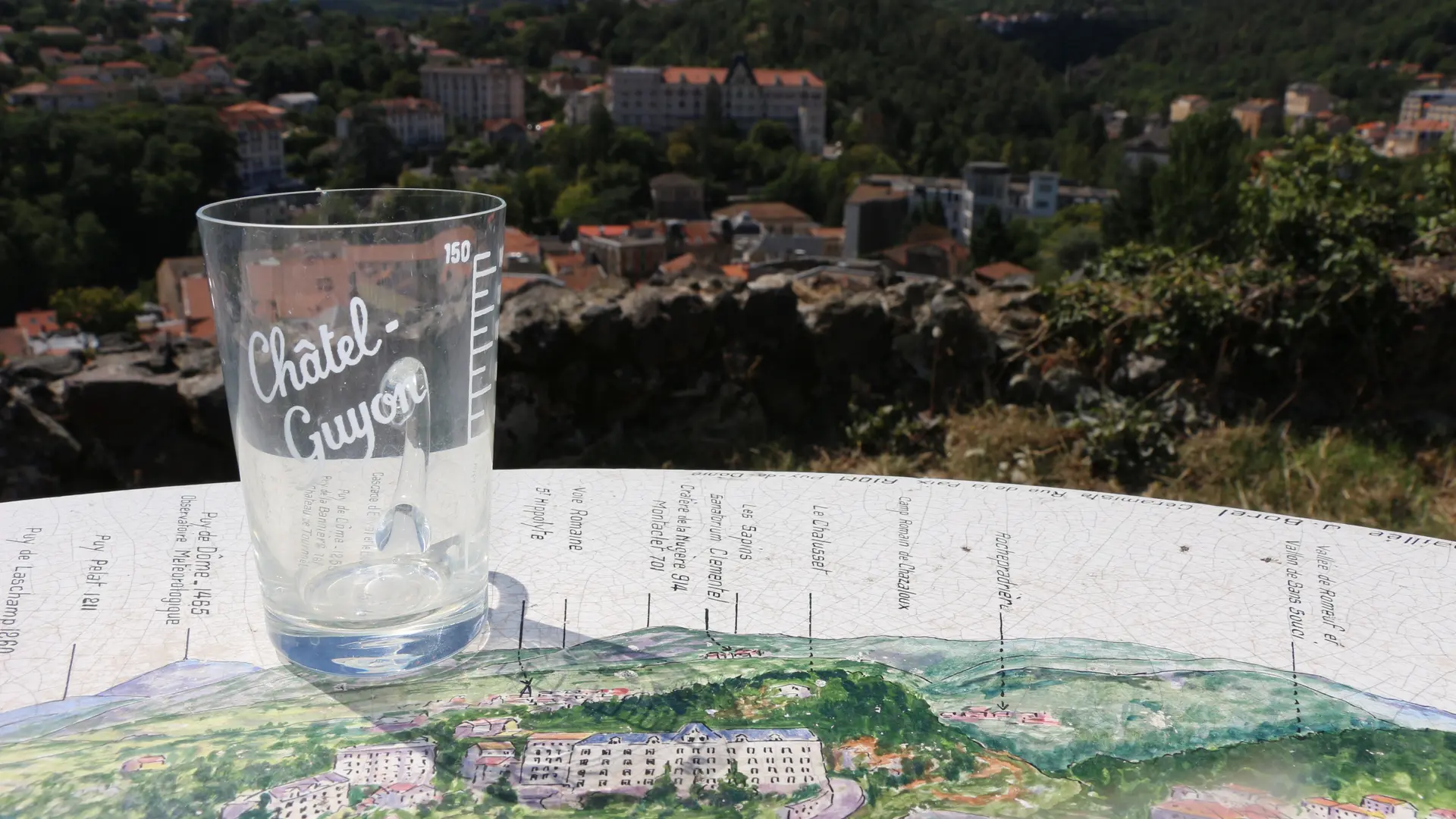 Table d'orientation et vue