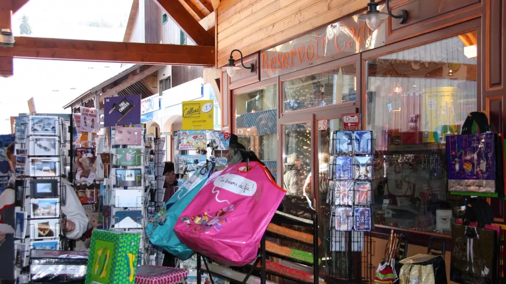 Magasin Réservoir Cado, décoration et cadeaux, La Joue du Loup, Dévoluy