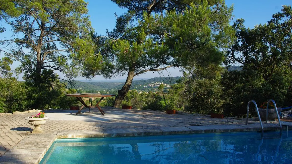 La cigaliere Beaumont de Pertuis