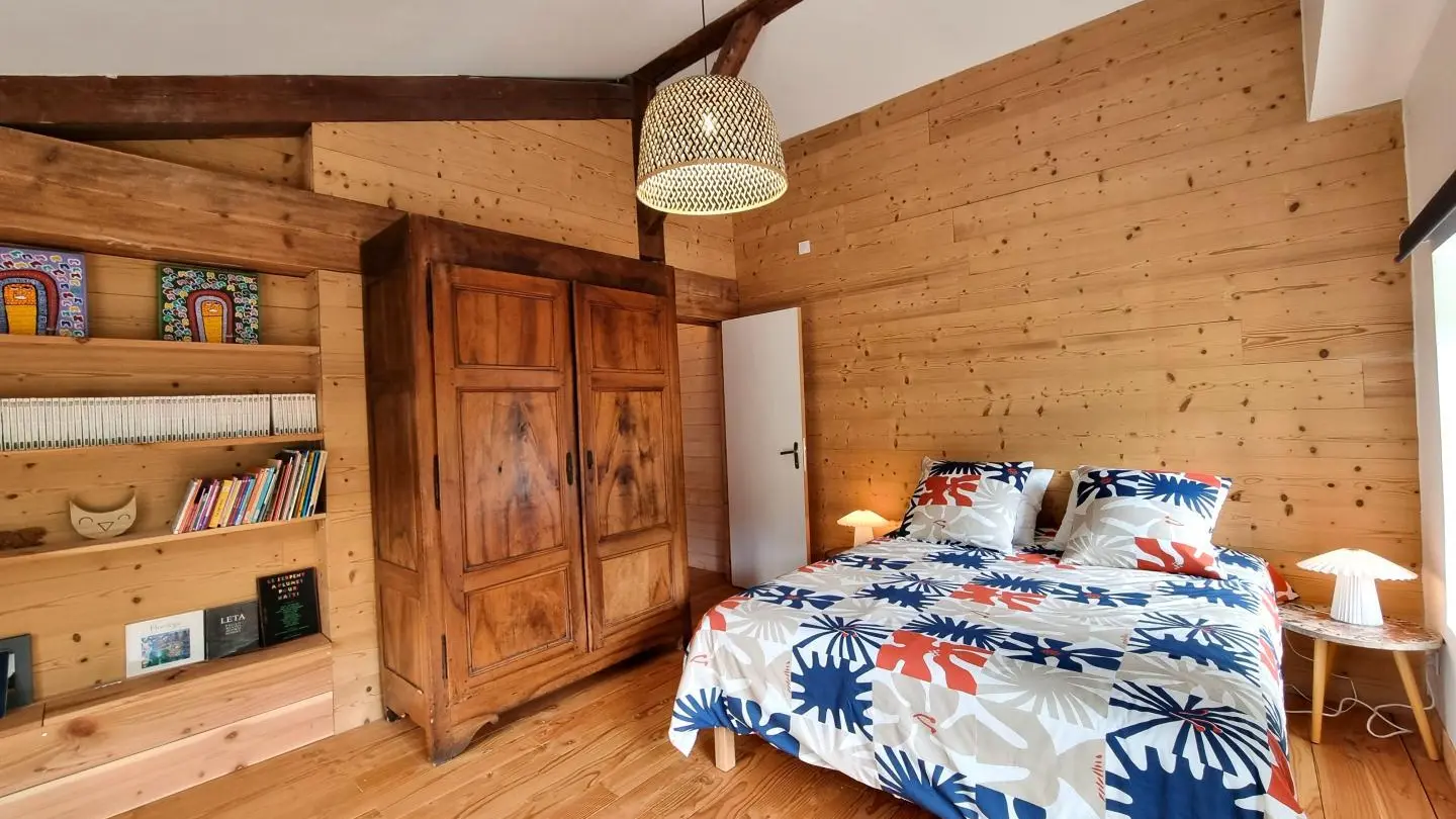 Chambre 3 : un lit 160.