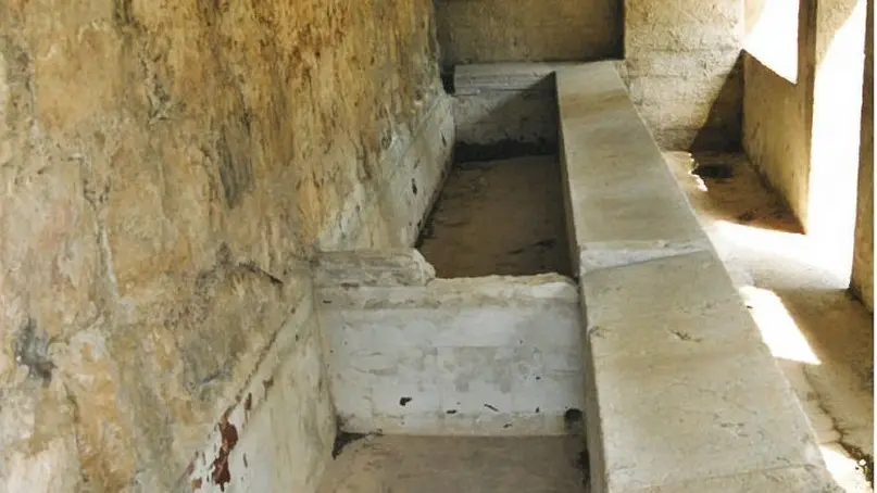 Le lavoir sous le Cours