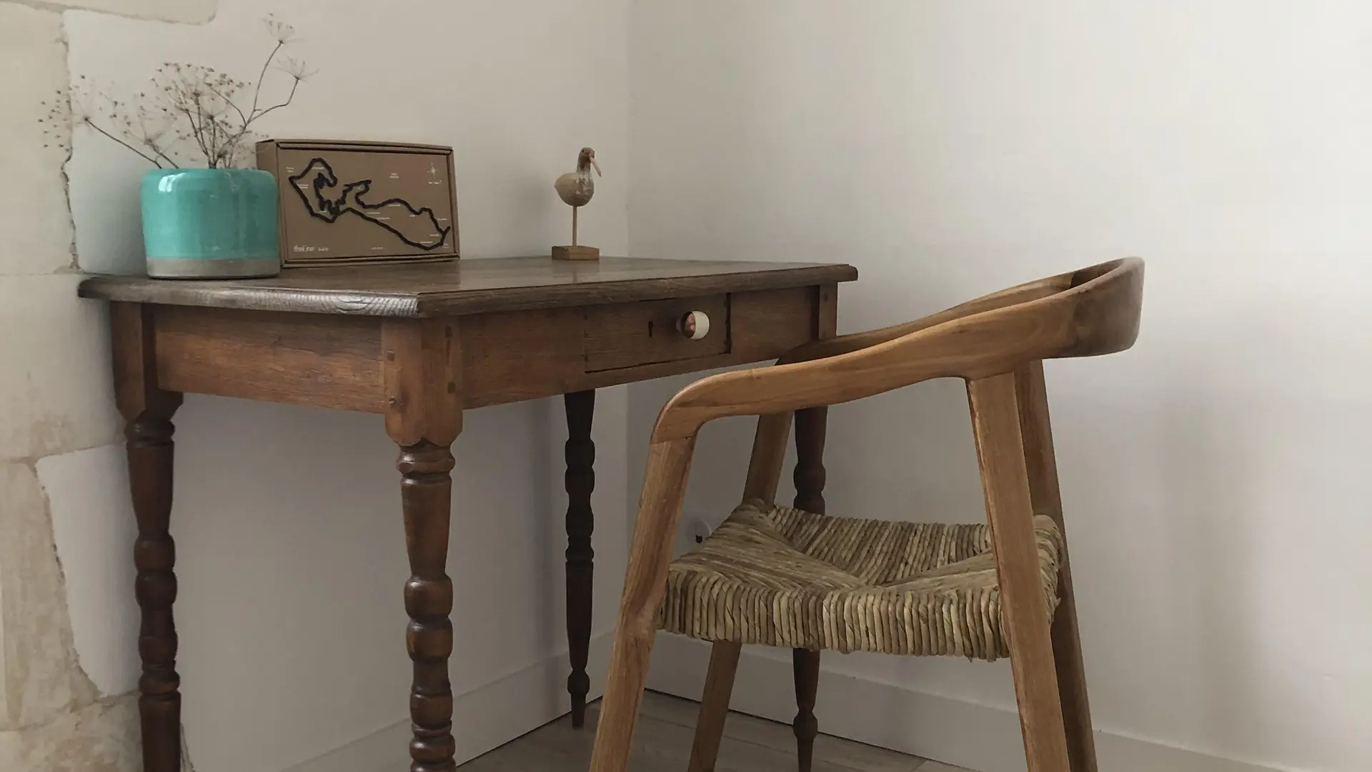 Schreibtisch Schlafzimmer 1