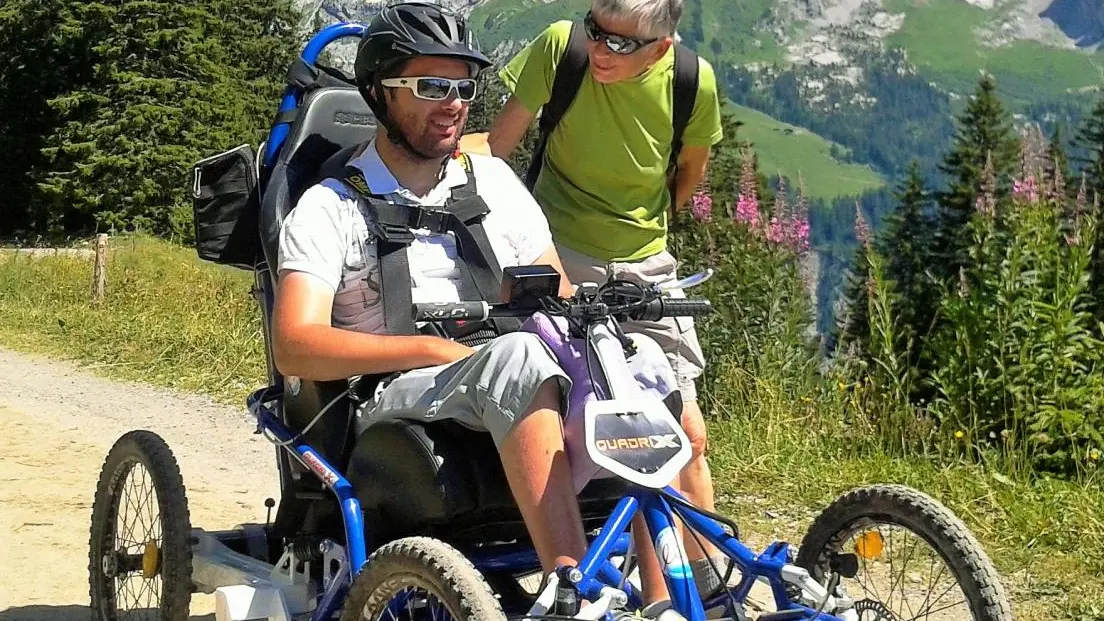 En randonnée dans les ARAVIS avec l'association LIVE (Partenaire des Gîtes de l'ancienne scierie)