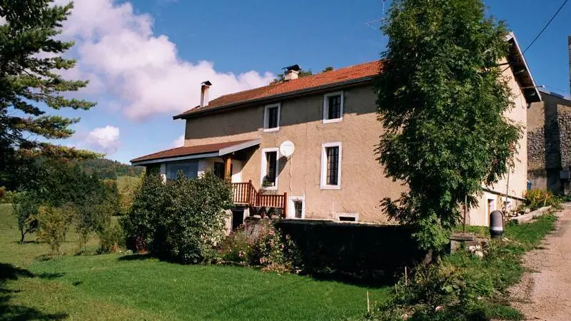 LE GITE ET SA VERANDA