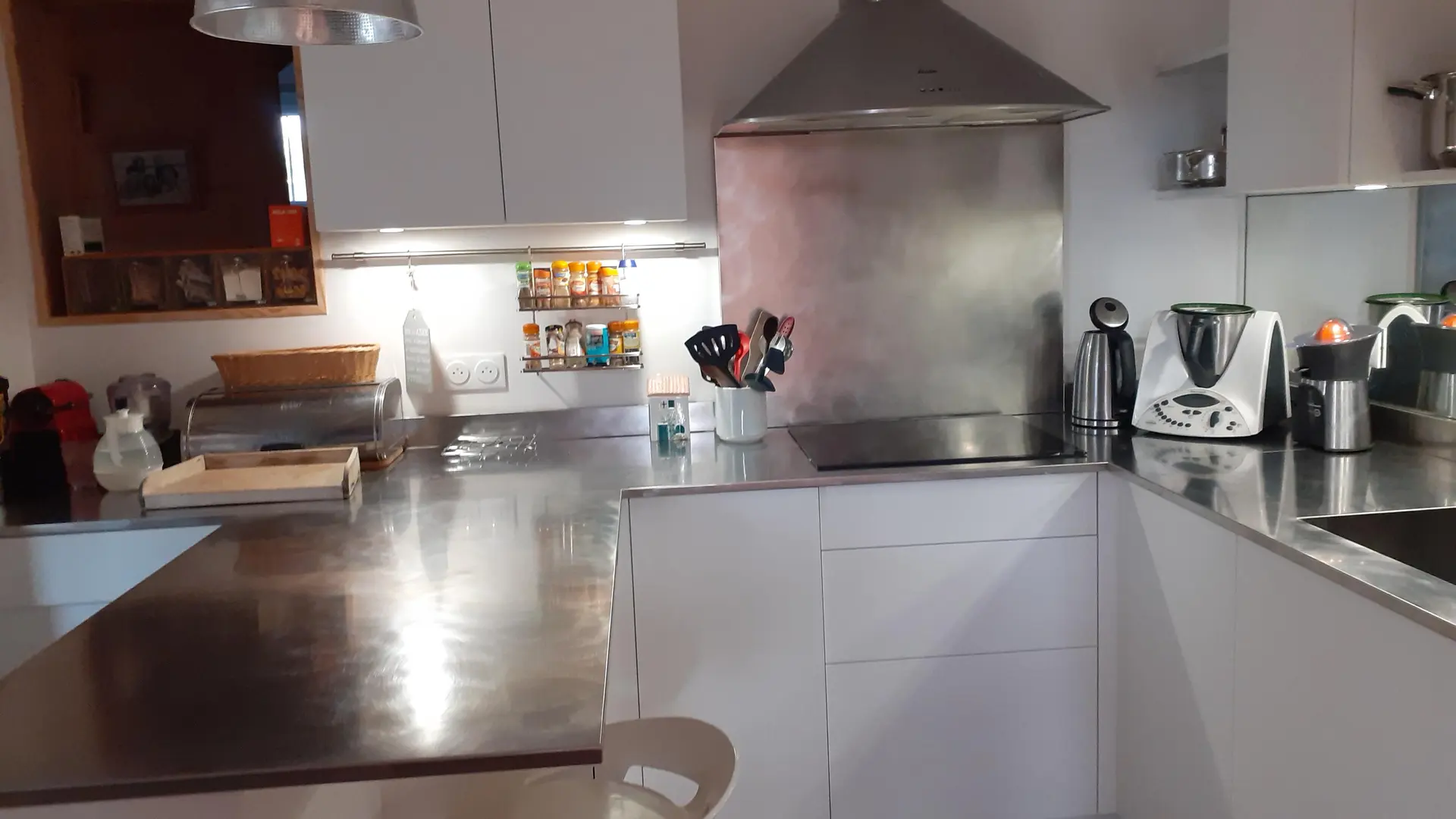 Cuisine 2 - location Allain Jean-Joseph_La Couarde-sur-Mer