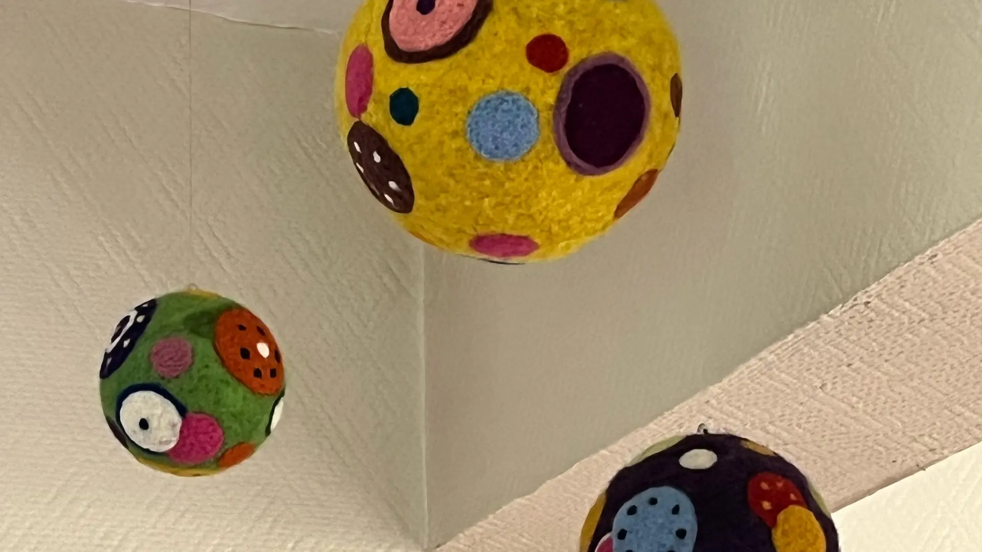 La Caverne aux merveille EMBRUN - Mobile en scène