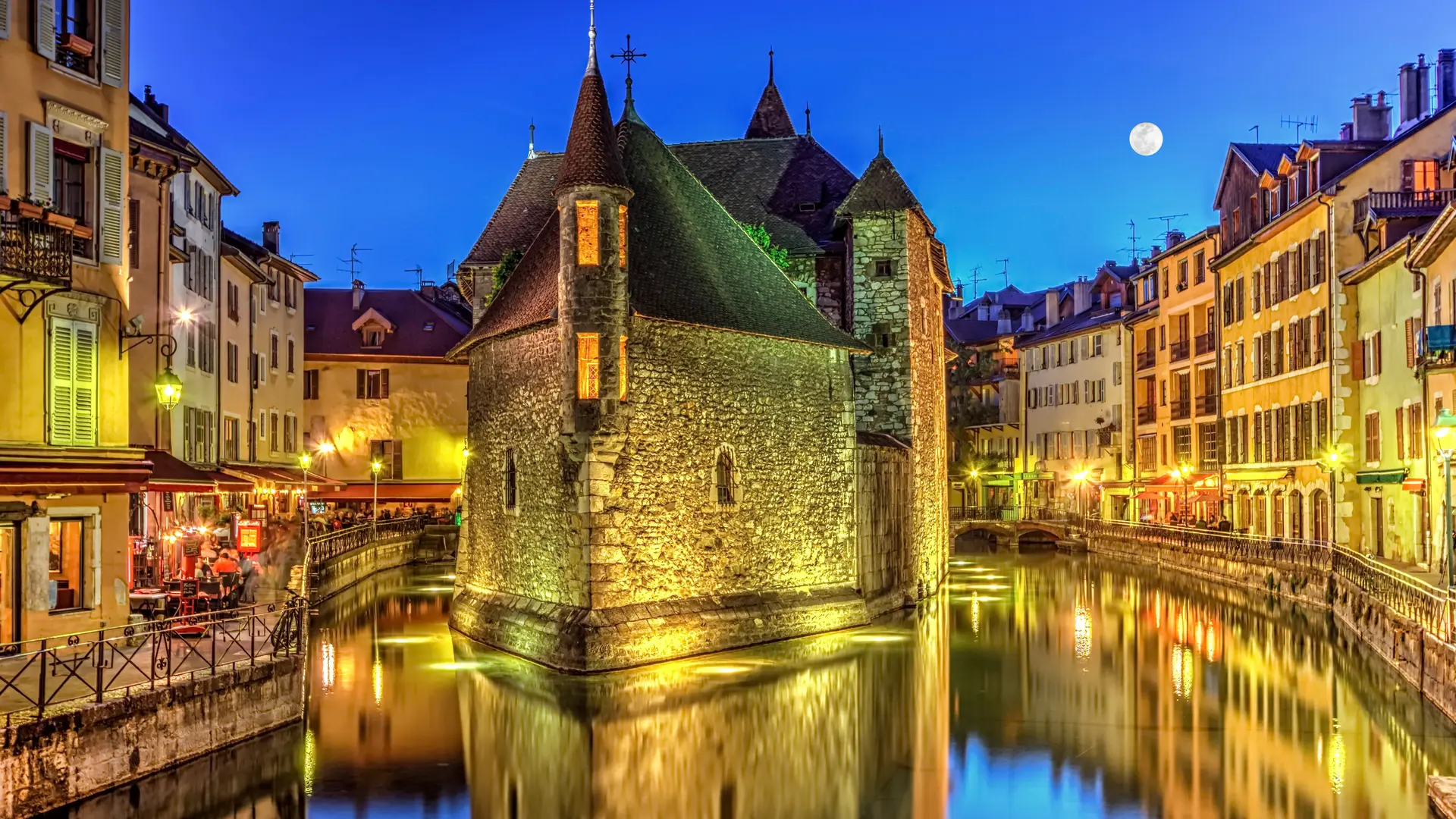 agencereceptiveaixlesbainsrivieradesalpes1786travel