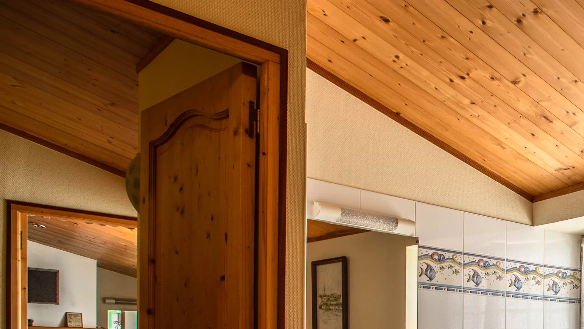 Adult bedroom with sink
