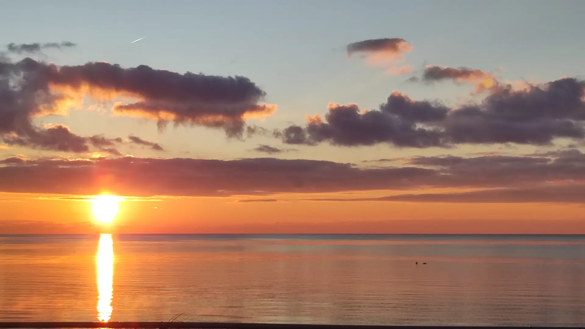 Lever de soleil sur la plage