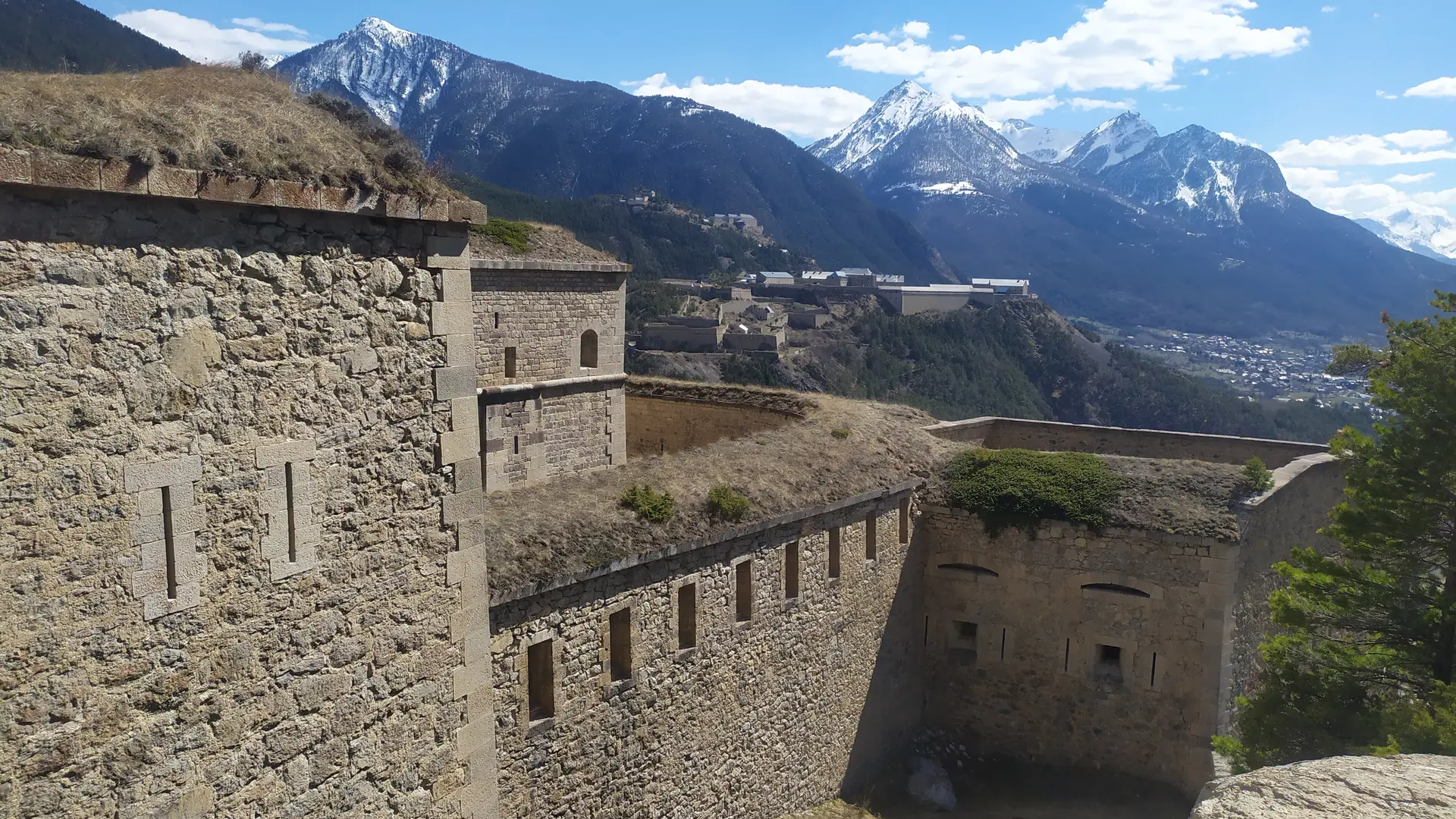 Tour des forts de Briançon