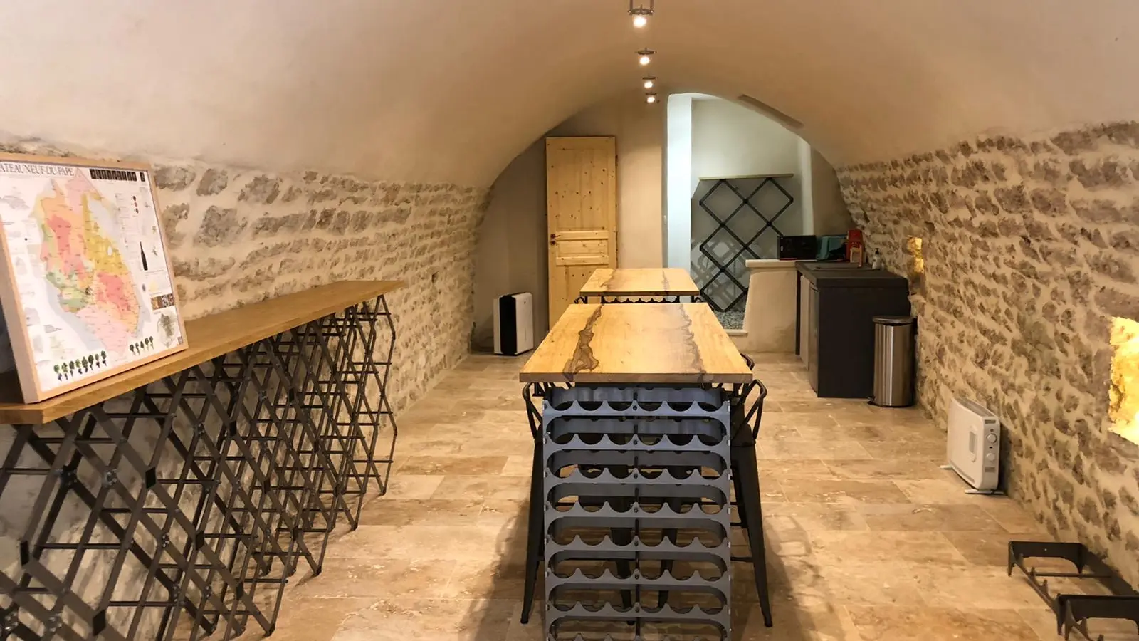 La cave - Provence and Wine