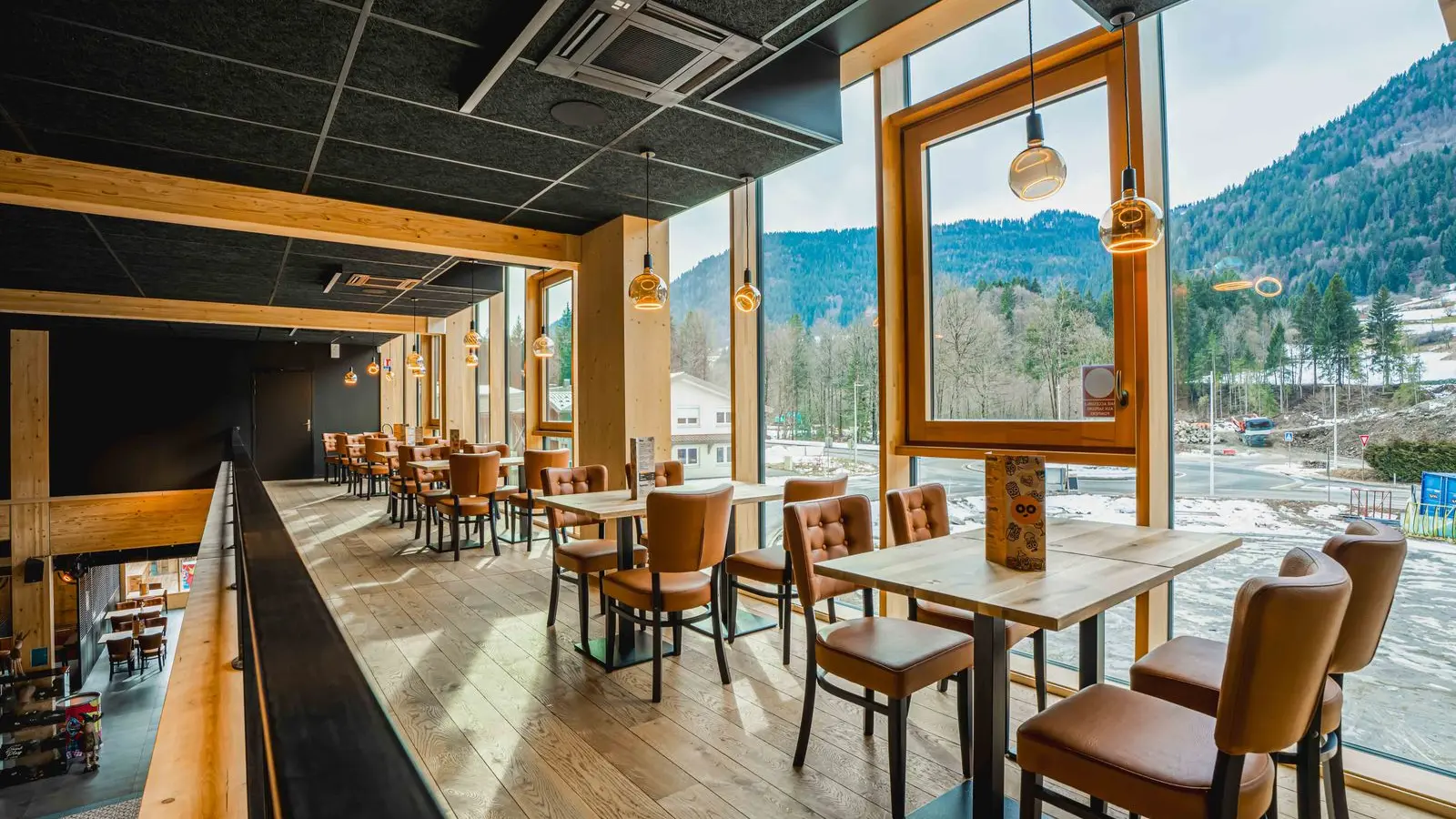 Restaurant Bar Woody