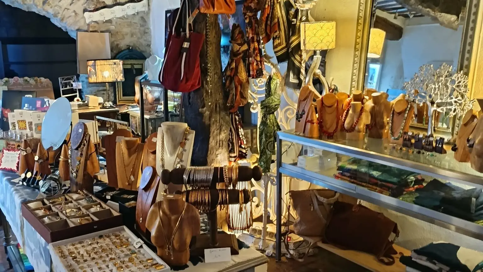 Emmaya bijoux_Le Castellet