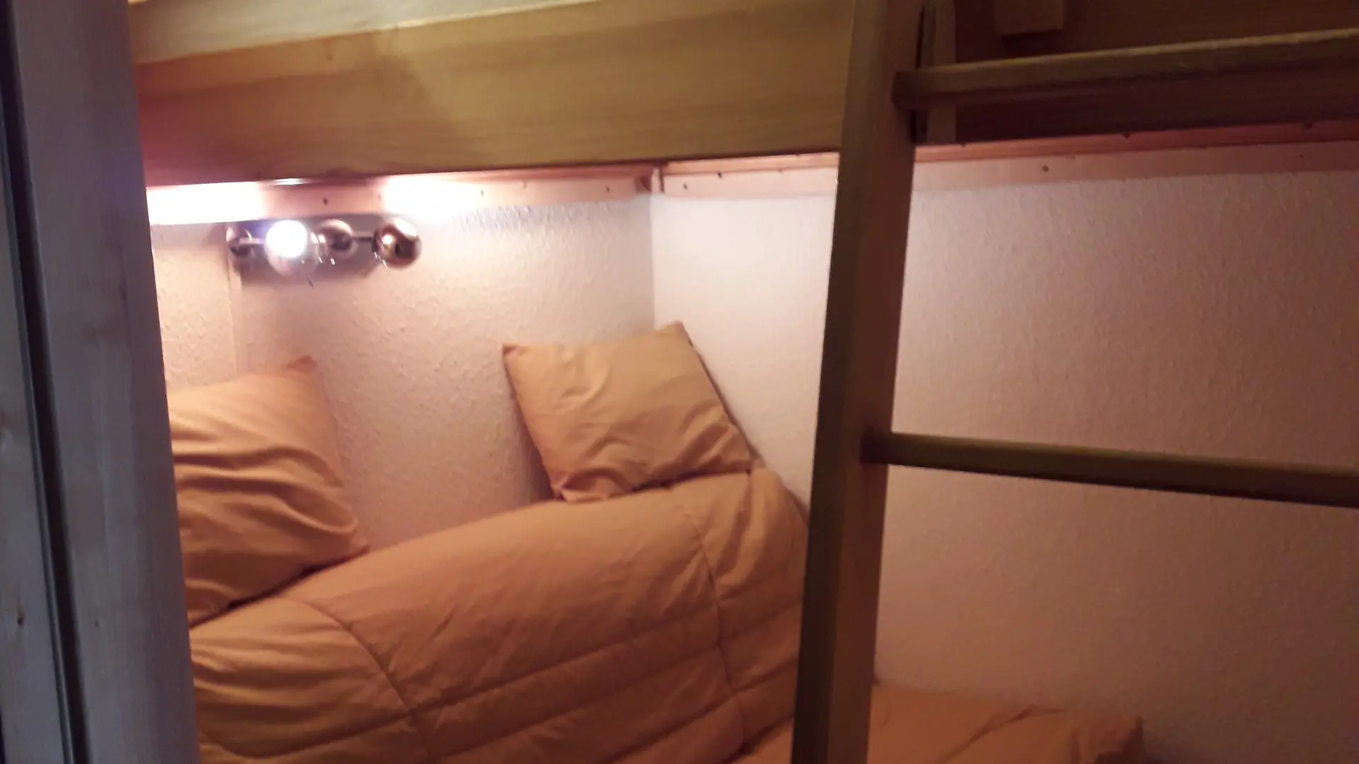 Cabine