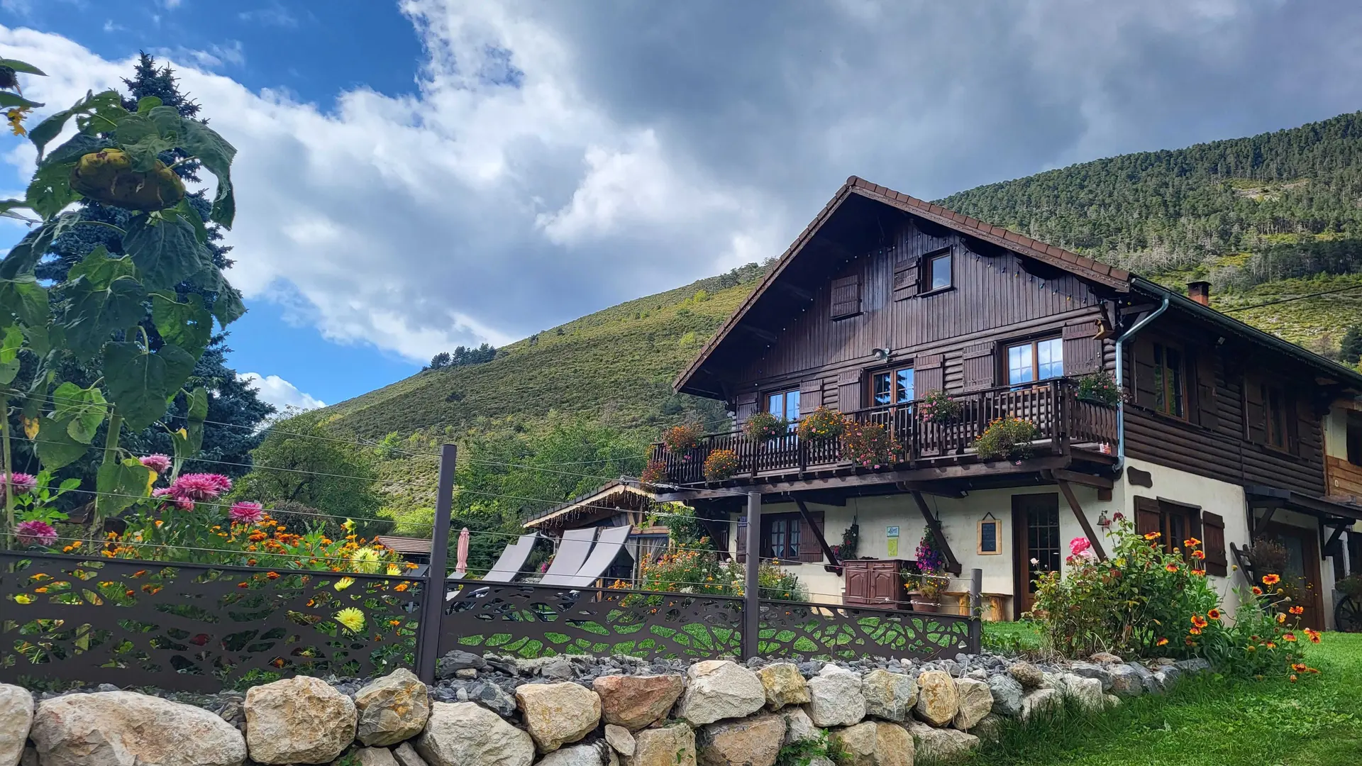 Maison d'hôtes Genepi - Saint Dalmas Valedblore - Gîtes de France Alpes-Maritimes