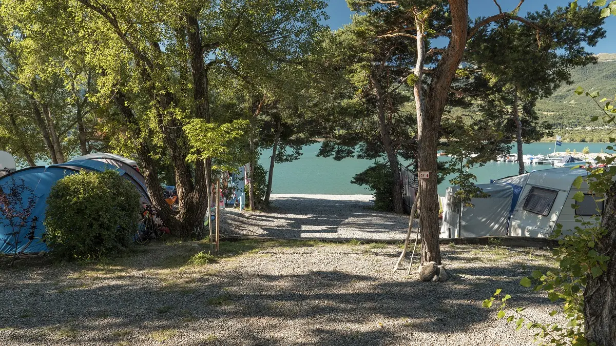 Emplacement au bord de l'eau