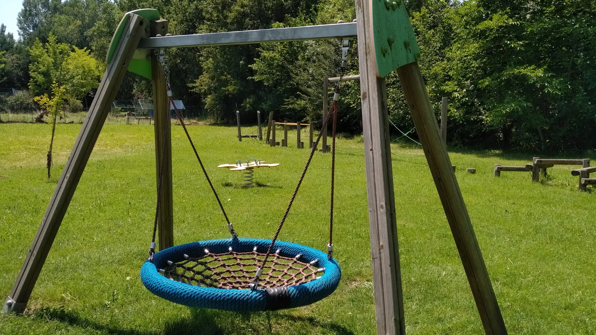 aire de jeux de Lauzerte