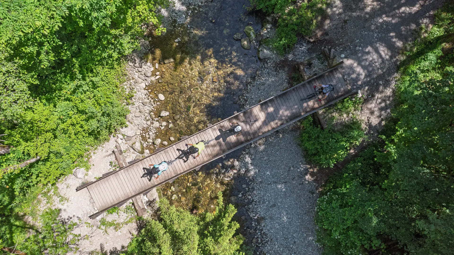 vtt alex rivière fier