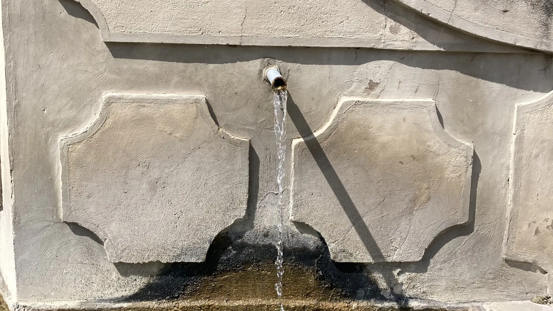 Fontaine à Claveyson