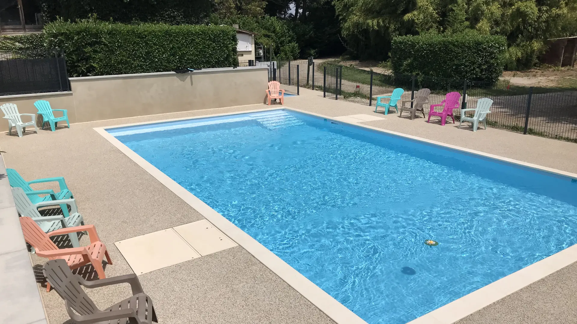 Piscine Camping les Avenières